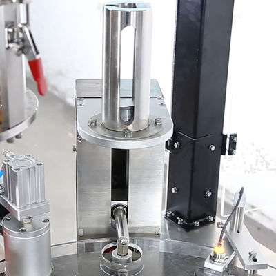 공기 압력 0.6Mpa 700kg의 로터리 커피 캡슐 포장 기계